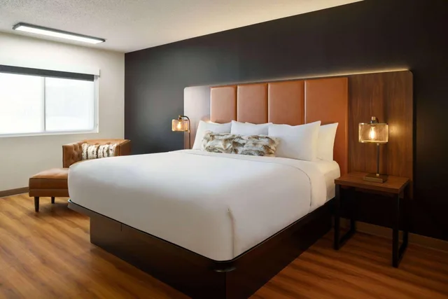 غرفة ديلوكس بسرير كينج، Travelodge By Wyndham Wall 1/10