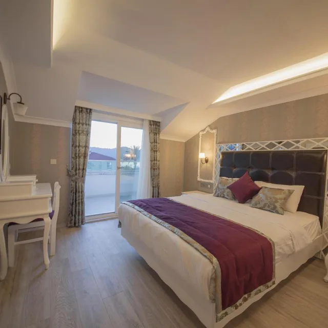 Suite, King Bed, Yeniceri City Hotel 1/10