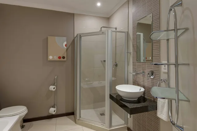 غرفة بسريرين منفصلين، Protea Hotel Durbanville 2/4
