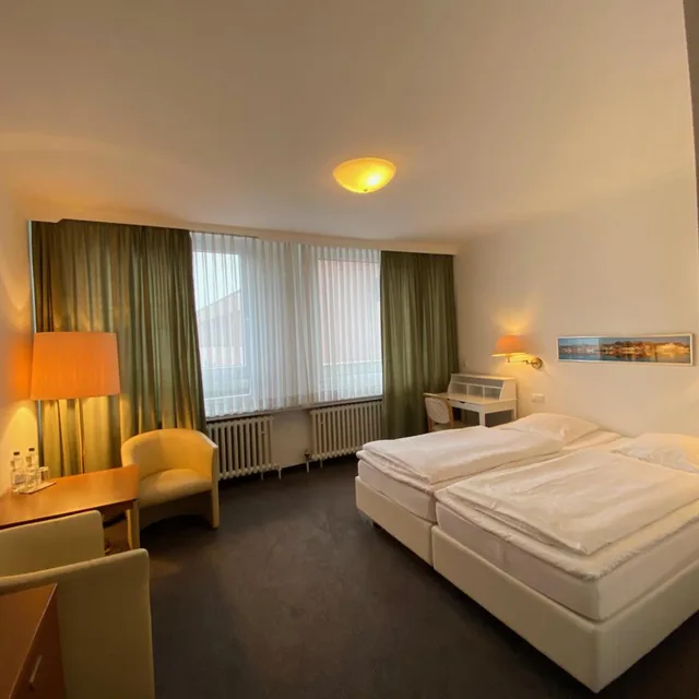 غرفة بسرير كينج، Hotel Flensburger Hof 8/10