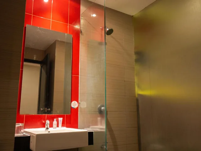 غرفة تنفيذية، Meotel Purwokerto 7/7