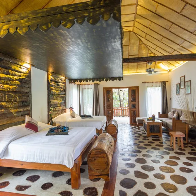 بنغل عائلي، Bong Thom Forest Lodge 3/3
