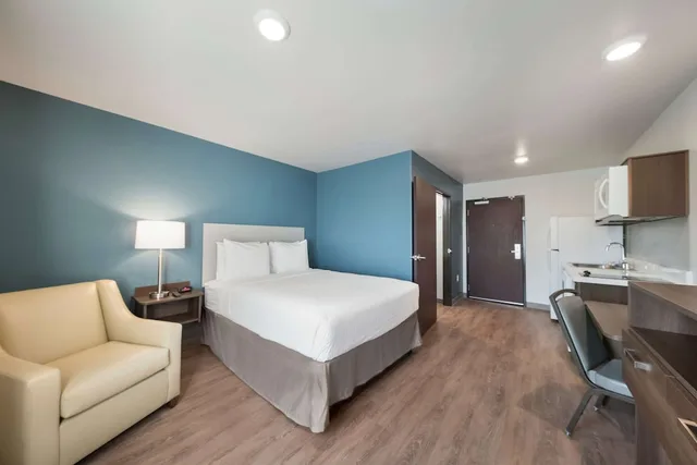 غرفة بسرير كوين لذوي الإعاقة، WoodSpring Suites Dallas Plano Central Legacy Drive 3/4