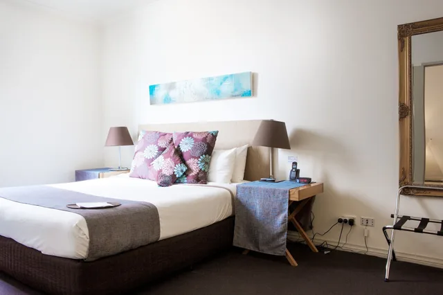 غرفة تنفيذية، Hotel Richmond 5/8