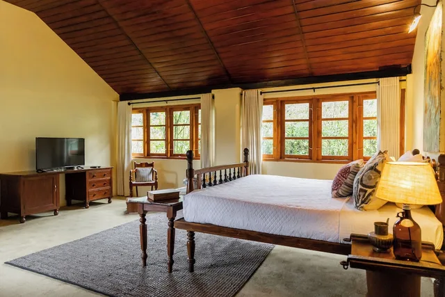 غرفة سوبيريور بسريرين منفصلين بإطلالة على الحديقة بغرفة نوم واحدة، Ferncliff Bungalow 2/6