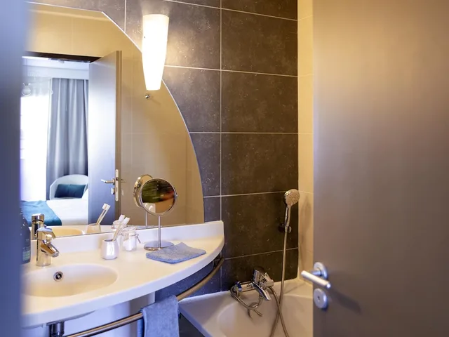 شقة بسريرين مزدوجين بشرفة بغرفتي نوم، Aparthotel Adagio Annecy Centre 2/2