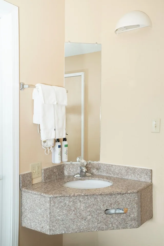 غرفة قياسية بسريرين كوين، Guest Inn Pigeon Forge 6/6