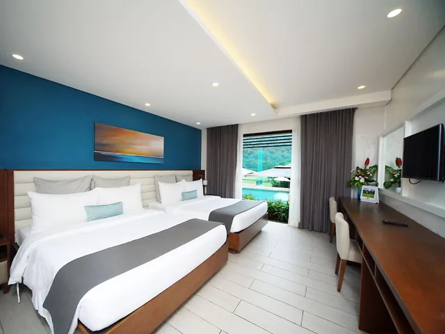 Premier Laguna Pool View، Fairways And Bluewater Newcoast Boracay 2/9