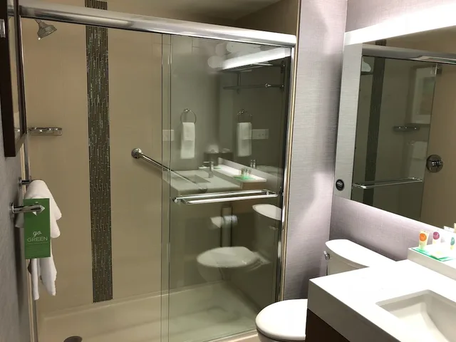 غرفة بسرير كينج مع أريكة، Hyatt Place St George 6/7