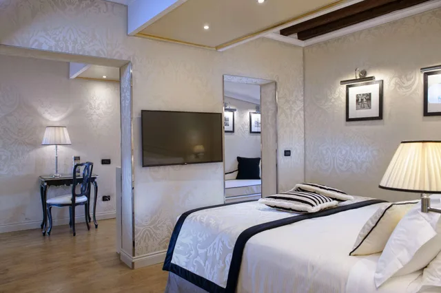 غرفة بسرير كوين، Hotel Olimpia Venice, BW Signature Collection 2/5
