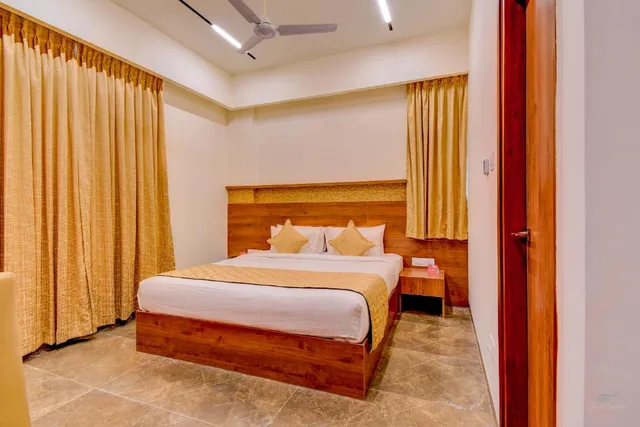 غرفة ديلوكس بسرير كينج، Zip By Spree Hotels Whitefield 1/2