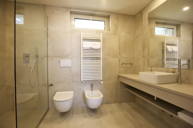 جناح بسريرين كوين بإطلالة على البحيرة مع أريكة، Al Campanile Aparthotel Suite 5/7