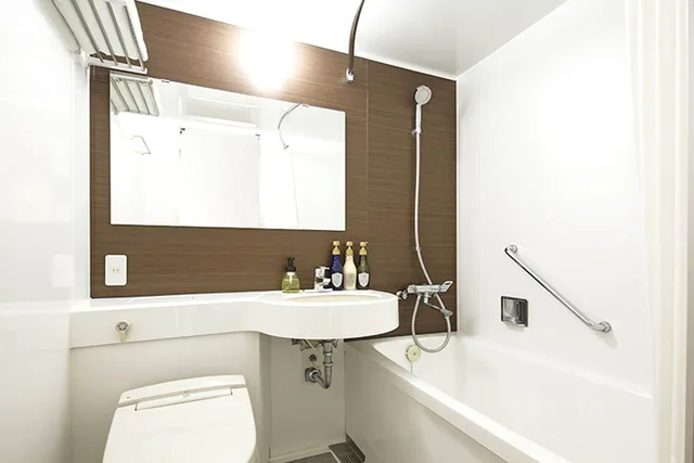 غرفة قياسية ثلاثية بثلاثة أسرّة، Hotel Mystays Ueno East 6/7