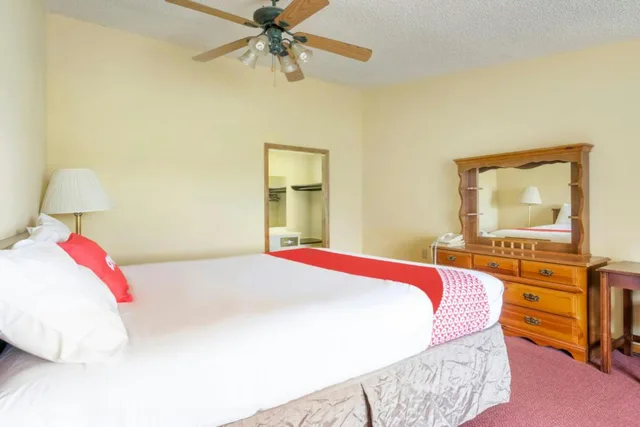 شقة بغرفتي نوم، OYO Hotel Daleville AL Hwy 84 9/10