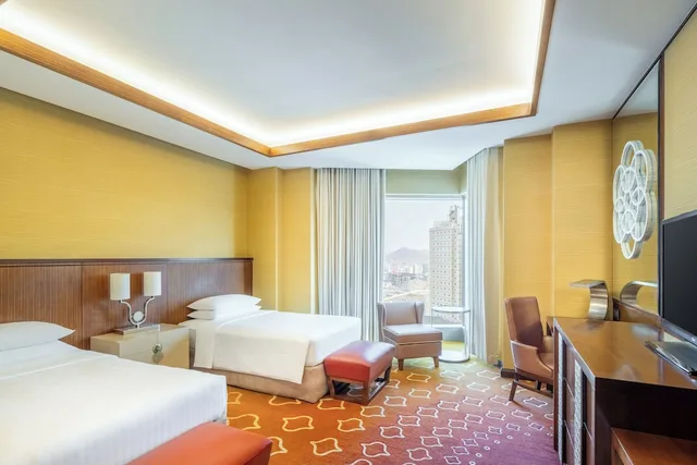 غرفة بسريرين منفصلين بإطلالة على المدينة، فندق جبل عمر ماريوت مكة(Jabal Omar Marriott Hotel Makkah) 3/10
