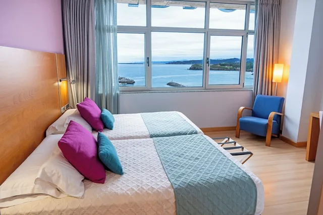 غرفة سوبيريور بسريرين منفصلين بإطلالة على البحر، Hotel Faranda Marsol Candas, Ascend Hotel Collection 3/5