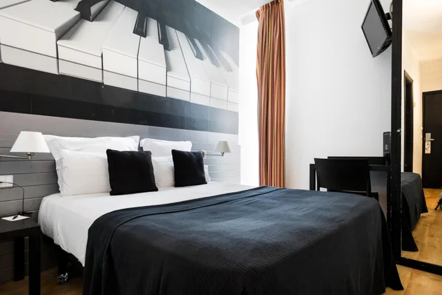 Tiny, Double Bed، Abba Jazz Vitoria Hotel 1/1