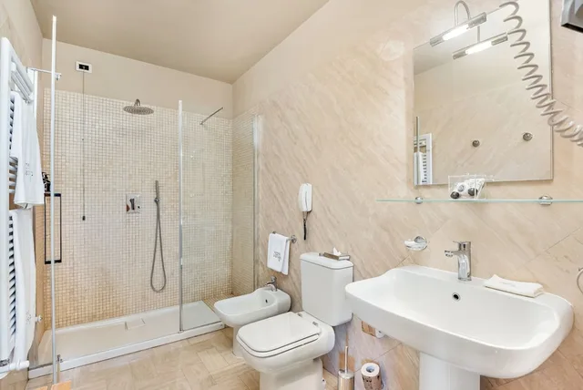 غرفة بسرير مزدوج بشرفة، Hotel Villa Undulna 8/10