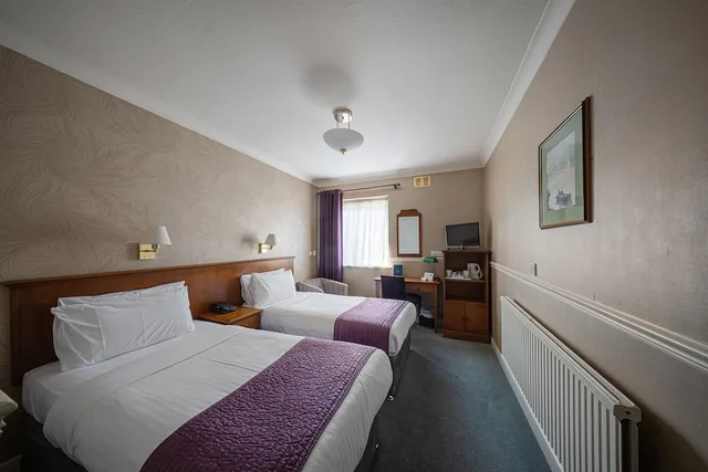 غرفة بسريرين منفصلين، THE CLARENDON HOTEL 4/5