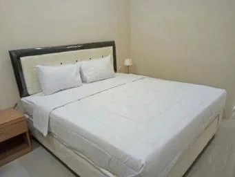 غرفة بزنس بسرير كينج، The Galton Hotel Bau-Bau 1/1