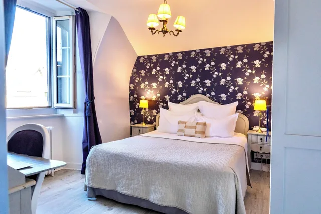 Classic, Hotel Du Mail 7/10