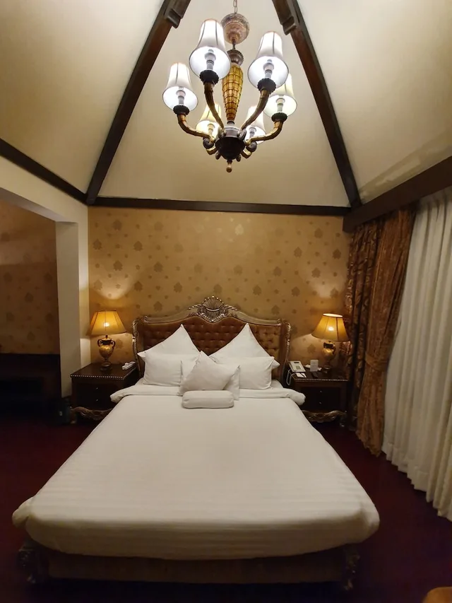 Junior Suite, Studio، S Chalet Islamabad 9/10