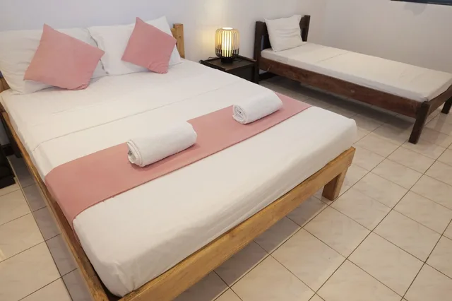 غرفة بسرير كوين بإطلالة على البحر، Cliffside Resort Panglao 3/10