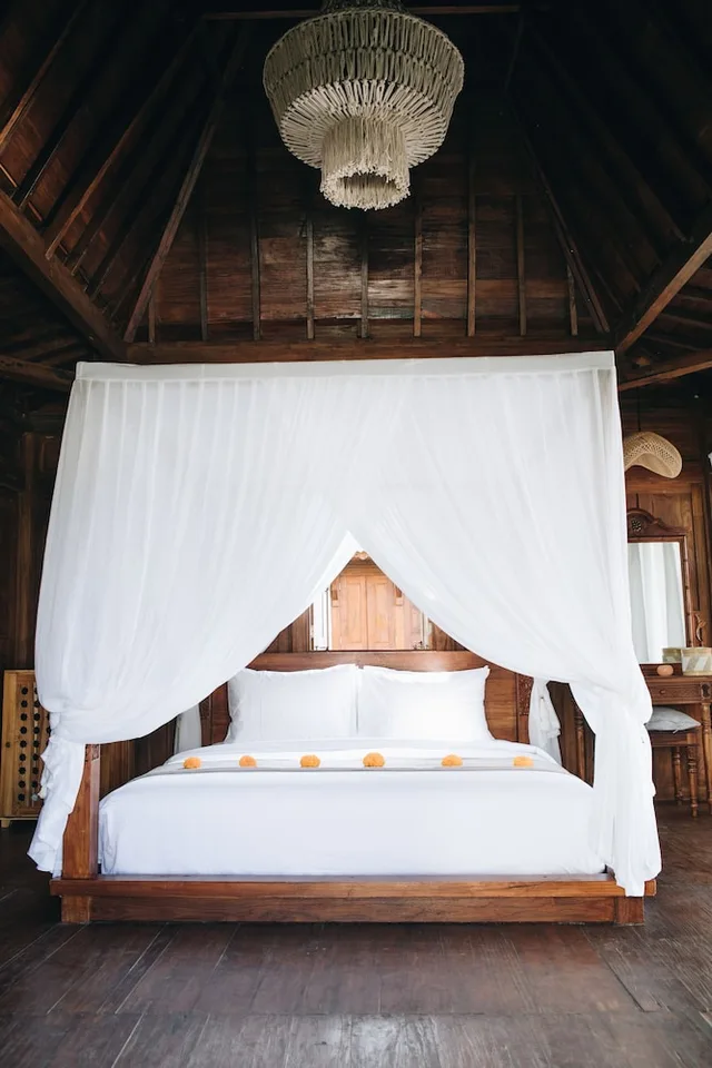 Romantic, Villa, King Bed, White Tortoise Eco Villas 5/10