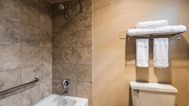 غرفة قياسية بسريرين كوين، Best Western Lakewood 4/4