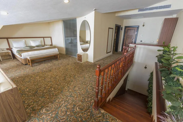 جناح ديلوكس، Cam Thermal Resort Spa Convention Center 3/5