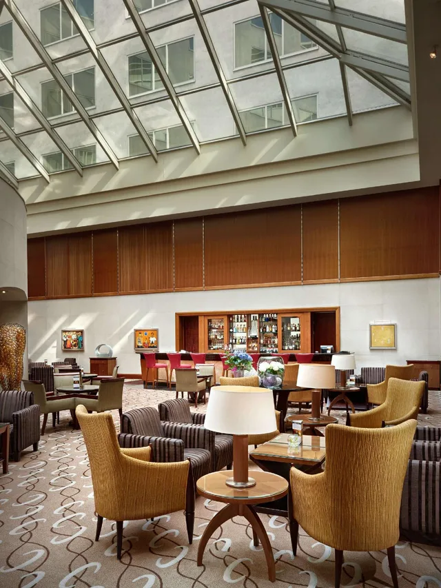 غرفة ديلوكس بسرير كينج وسريرين منفصلين، Regent Warsaw Hotel 1/2