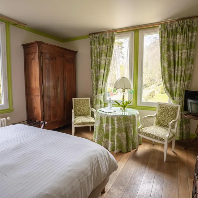 غرفة بسرير مزدوج بإطلالة على الحديقة، Le Manoir des Impressionnistes 4/9