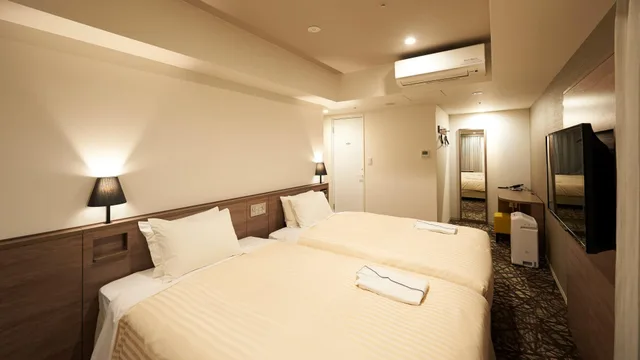 غرفة بريميوم مفردة بسريرين منفصلين للمدخنين، SOTETSU FRESA INN GINZA-NANACHOME 1/1