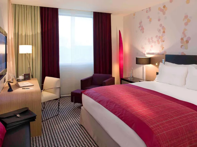 غرفة سوبيريور بسرير كينج، Sofitel Luxembourg Le Grand Ducal 4/10