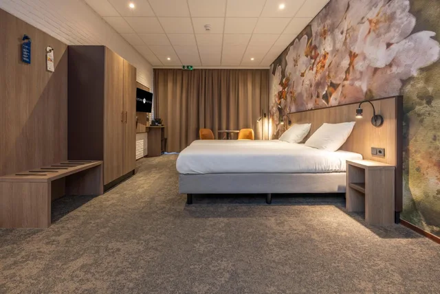 غرفة كومفورت بسريرين منفصلين بشرفة، Fletcher Parkhotel Val Monte 1/3