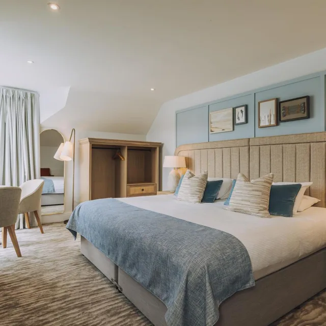 غرفة بسرير كينج، The Old Quay House Hotel 1/7