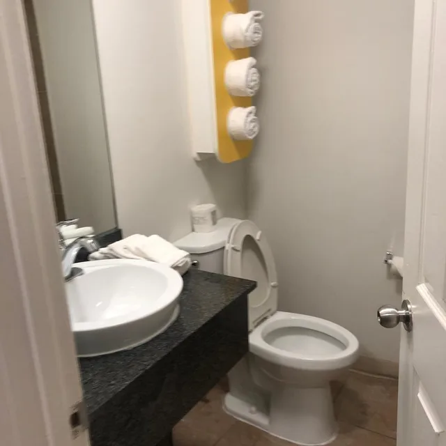 جناح ديلوكس بسريرين مزدوجين بمطبخ صغير، Motel6 Augusta, GA - Fort Gordon 6/8