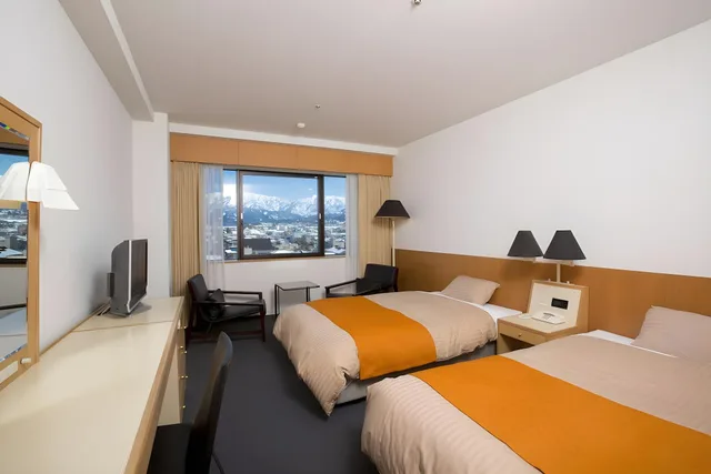غرفة ثلاثية للمدخنين، Hotel Granmirage 1/2