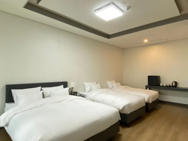 جناح، Hotel Daoom 2/3