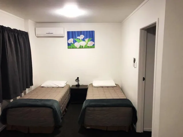2 Bedrooms, Family, Apartment, Grosvenor Motor Inn 6/10