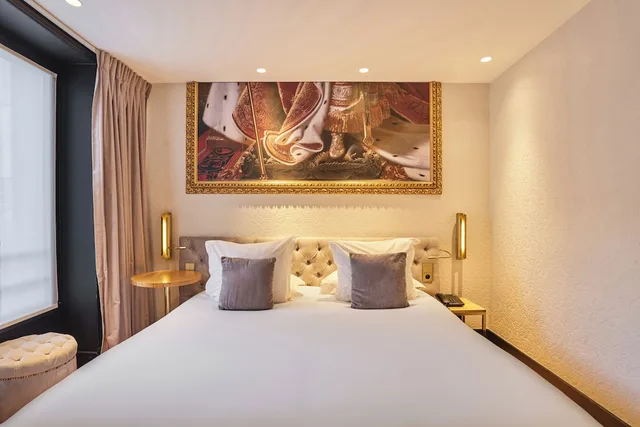 غرفة رباعية، Hotel Eiffel Petit Louvre 1/10