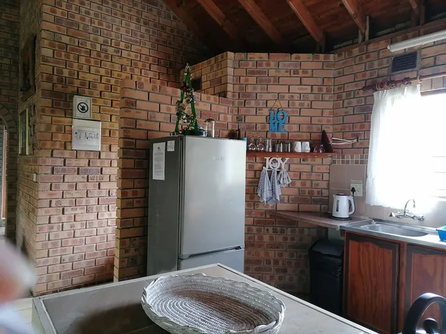 2 Bedrooms, Cottage, Double and Twin Beds, Bunk Bed, Garden Area، St Lucia Wilds 3/7