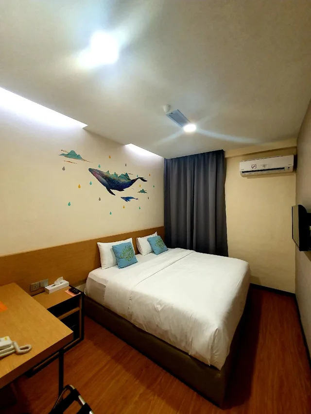 Deluxe, Double Bed, Qlio Hotel 2/2