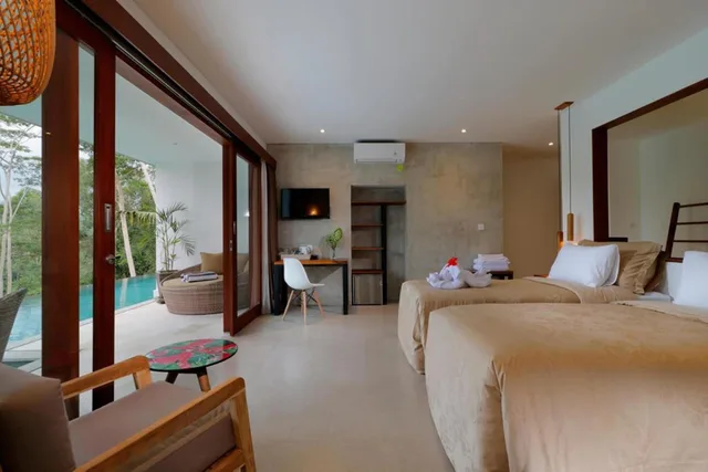 Premier, Suite, Hill View, The Pandora Hotel 6/10