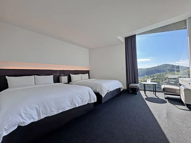 غرفة بريميوم عائلية بإطلالة على الجبل، Hotel Ora Incheon 1/1