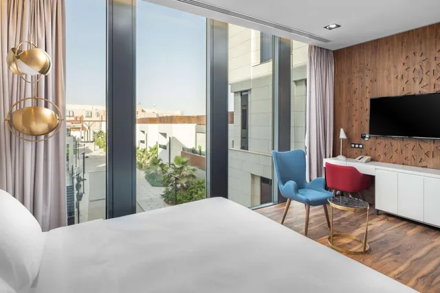 1 Bedroom, Bridge, Suite, King Bed، فندق راديسون بلو، الرياض قرطبة(Radisson Blu Hotel, Riyadh Qurtuba) 5/7