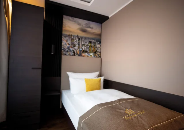 City, Single, Single Bed، Skyline Hotel 1/4