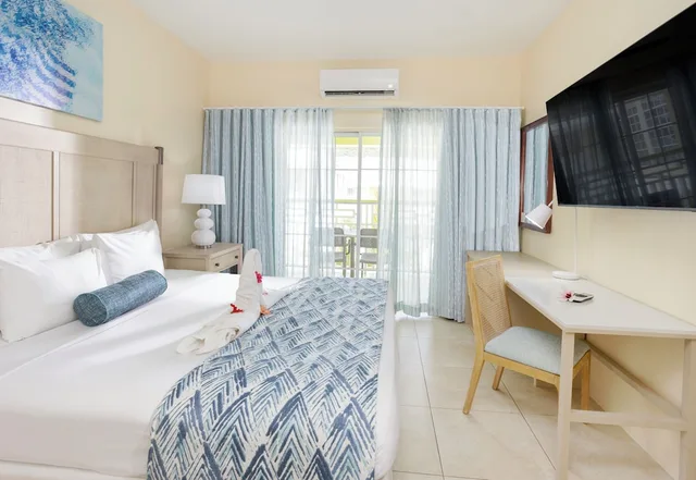 غرفة قياسية بسرير كينج، Bay Gardens Hotel 5/9
