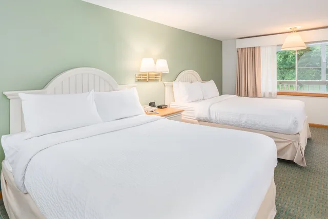 Room, 2 Double Beds, Ocean Park Inn 2/6