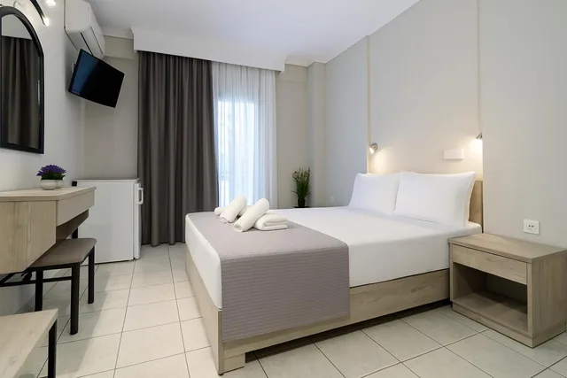 غرفة بسرير مزدوج أو سريرين منفصلين في الطابق الأرضي، Samel Hotel 1/1